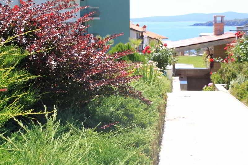 Gardenia Vacation Settlement Aparthotel Sozopol Exterior photo