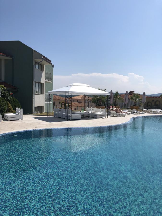 Gardenia Vacation Settlement Aparthotel Sozopol Exterior photo