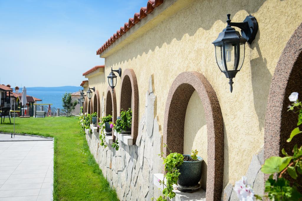 Gardenia Vacation Settlement Aparthotel Sozopol Exterior photo