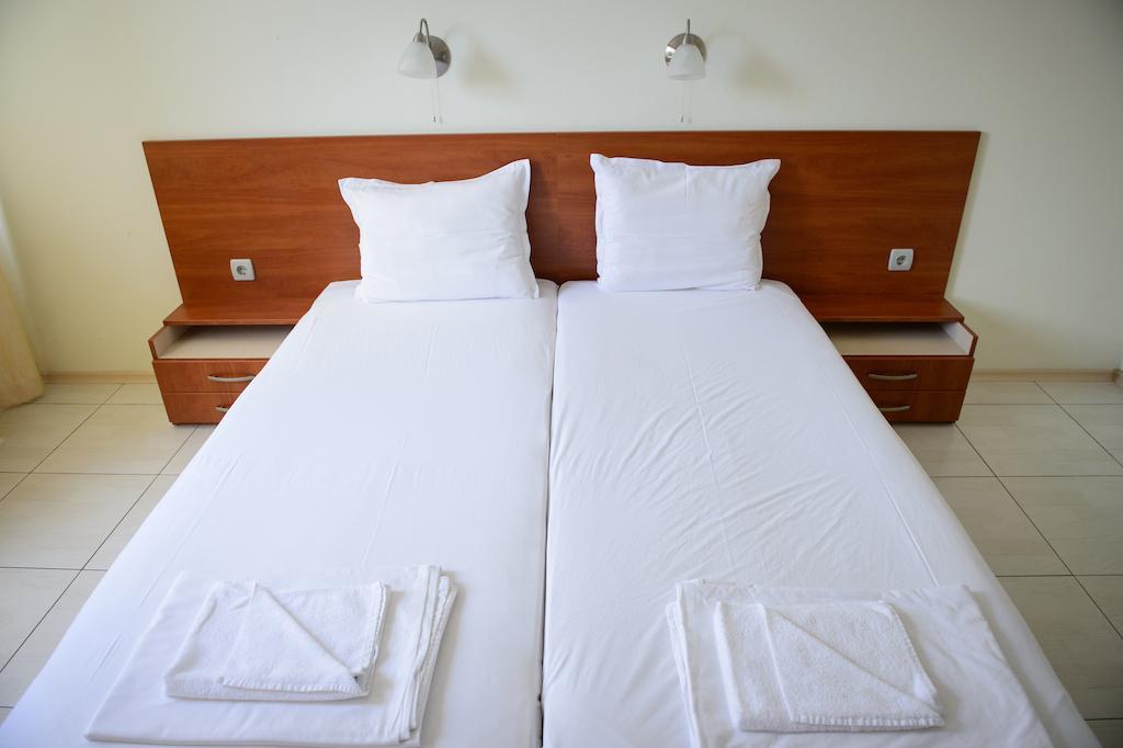 Gardenia Vacation Settlement Aparthotel Sozopol Room photo