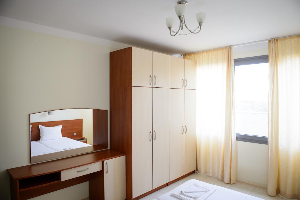 Gardenia Vacation Settlement Aparthotel Sozopol Room photo
