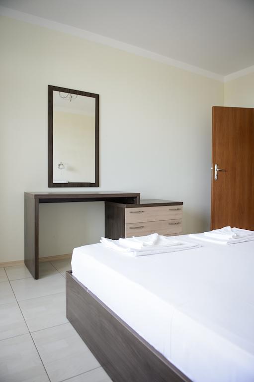 Gardenia Vacation Settlement Aparthotel Sozopol Room photo