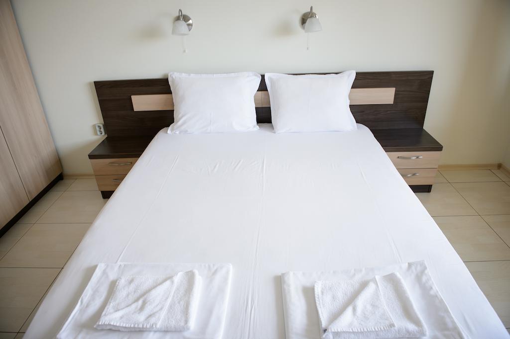 Gardenia Vacation Settlement Aparthotel Sozopol Room photo